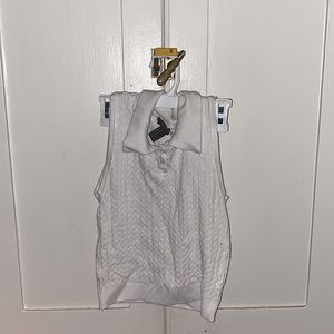 White cropped sweater vest